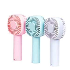 Ventilador Eléctrico Portátil para Exteriores con Batería, Enfriamiento Personal, Tres Niveles de Velocidad, Plegable, de Plástico, Mini Enfriador USB - Product Image 4