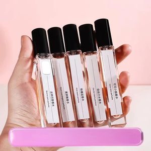 Perfume Floral Fresco Unisex Premium, a Base de Plantas Naturales y No Tóxico, Aroma Elegante y Duradero para Hombres y Mujeres - Product Image 5