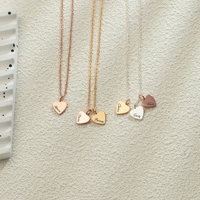 Collier en acier inoxydable avec double largeur en forme de cœur plaqué or personnalisé Collier avec nom de bijouterie