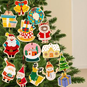 Décorations en bois de Noël : Poupée Père Noël et Gnome, 20 pièces, Ornements suspendus classiques - Product Image 1