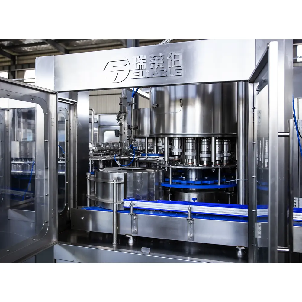 Güvenilir profesyonel üretici 24000BPH meyve suyu şişesi otomatik sıvı su dolum makinesi