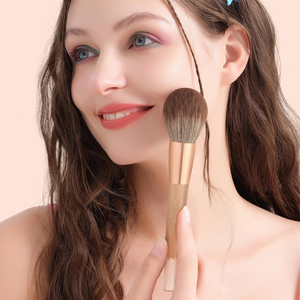 Grand ensemble de pinceaux de maquillage végétaliens moelleux Poils synthétiques sans cruauté Pinceau à poudre bronzante à couverture complète avec boîte-cadeau - Product Image 5