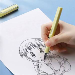 Crayon en plastique éco-responsable Forever, sans taille-crayon, pointe durable, pour le dessin et l'écriture, remplaçable et ergonomique - Cadeau promotionnel idéal - Product Image 3