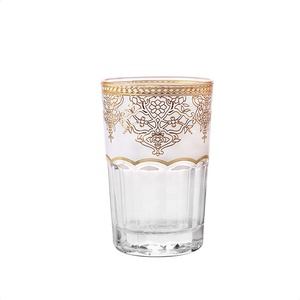 <span class=keywords><strong>Tazze</strong></span> <span class=keywords><strong>da</strong></span> Tè in Vetro Marocchino Placcato Oro 6oz con Decorazioni Dorate, Tazza <span class=keywords><strong>da</strong></span> Tè Personalizzata con Decalcomania, Offerta Speciale 12pz 6pz Bicchieri <span class=keywords><strong>da</strong></span> Tè con Confezione Regalo - Product Image 3