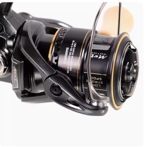   Moulinet de pêche à manivelle droite en fibre de carbone Cardiff Xr C2000sc2000shg - Product Image 2