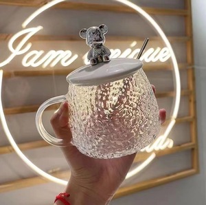 Tasse à café en verre mignonne grande capacité avec poignée et couvercle en silicone 3D motif ours – Offre spéciale - Product Image 3