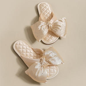China Wedding Slippers Female Wedding Supplies Festive Couple Bow New Opening Red Factory Direct Sales - Product Image 3