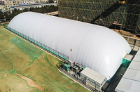 Structure de membrane gonflable en polyester enduit de PVDF de haute qualité pour l'entraînement sportif et les matchs par tous les temps