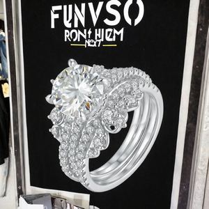 แหวนโออัลแลนหรูหราประดับเพชรทรงหยดน้ำ 2 กะรัต โมอิสซาไนต์ ชุบโรเดียม เงินแท้ S925 แหวนแต่งงาน เครื่องประดับชั้นดีสำหรับผู้หญิง - Product Image 3