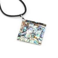 Pendentif en coquille d'ormeau naturelle, forme quadrilatère, collier en corde de cuir avec chaînes, bijoux bouddhistes