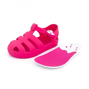 OEM الأطفال للجنسين الصيف البلاستيك مصارع شقة الأحذية لصبي مخصص عالية الجودة PVC الاطفال الفتيات صنادل هلامي