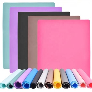 <b>Silicone</b> Kneading <b>Mat</b> Non-slip Flour <b>Mat</b> Solid Color Placemat for Children Kitchen Insulated <b>Mat</b> for Rolling Out Dough - Product Image 6