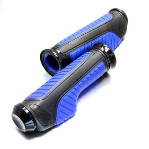Factory Wholesale 7/8\" 22mm CNC Rubber Handlebar <b>Grips</b> for <b>Motorcycles</b> Universal Hand <b>Grip</b> Cover Accessories - Product Image 1