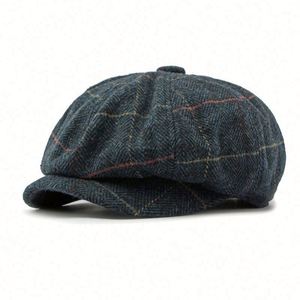 Casquette Gavroche Classique en Tissu à Carreaux Irlandais en Gros, Disponible en Stock, Quatre Saisons, pour Plage, Sports, Fêtes, Ski, Hommes - Product Image 3