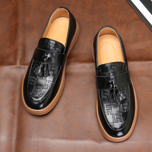 รองเท้าเดรสหนังอิตาลีสำหรับผู้ชาย แบรนด์ดัง สำหรับงานแต่งงาน ฤดูใบไม้ร่วง งานเลี้ยง ออกซ์ฟอร์ด หรูหรา สั่งตัดได้ สวมใส่สบาย ระบายอากาศได้ดี เหมาะสำหรับธุรกิจและโอกาสทั่วไป - Product Image 2