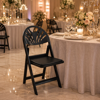 Chaise pliante en résine PC noire de qualité supérieure avec dossier éventail et assise rembourrée en PU souple, robuste, idéale pour événements, mariages et banquets, disponible à la location