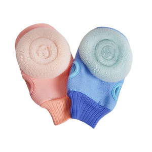 Éponge de bain double face ovale rose et bleue, exfoliante, pour le dos - Product Image 2