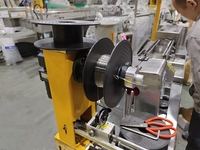 Machine d'extrusion de filament 3d, machine d'extrusion de filament d'impression peek