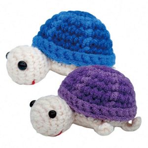 Adorables Muñecos de Animales de Dibujos Animados Hechos a Mano con Ganchillo, Juguetes de Coser y Tejer Amigurumi con Bolsa para Colgar y Llavero - Product Image 1
