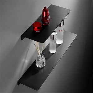 Étagère de rangement de salle de bain noire sans perforation, support minimaliste pour gel douche, plateau d'angle mural, écologique et moderne - Product Image 4