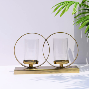 Portavelas moderno para centros de mesa Decoración Portavelas de cristal de latón antiguo Votivo para el hogar Hoteles y restaurantes - Product Image 1