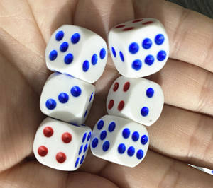 <span class=keywords><strong>Juego</strong></span> <span class=keywords><strong>de</strong></span> <span class=keywords><strong>mesa</strong></span> con 5 dados para la familia, 60 unidades - Product Image 3