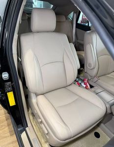 Housse de siège de voiture en cuir imperméable complète et personnalisée YLC, bon marché et protectrice, pour Toyota Benz Bmw Audi Honda - Product Image 1
