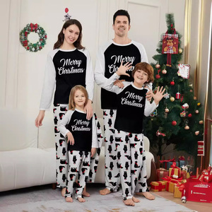 Conjunto de Pijamas de Poliéster para o Natal com Estampa de Urso Polar Preto e Branco, Estilo Europeu e Americano, Para Pais e Filhos - Product Image 1