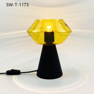 Moderna lampada da tavolo Nordic Led Bar ristorante Hotel in metallo lampada da scrivania design lampada da tavolo a Led per comodino sala lettura - Product Image 2