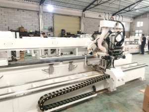Machine de rainurage, fraisage et perçage CNC multifonctionnelle pour poignées de meubles, serrures de porte, Lamello - Product Image 2