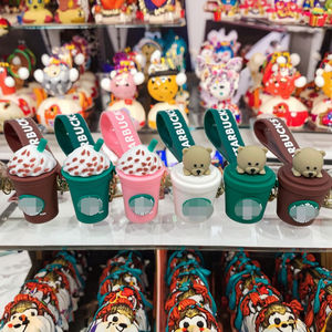 LLavero de oso de dibujos animados lindo Oso de goma de PVC 3D con aleación de Starbuck impresión en offset elegante llavero de <span class=keywords><strong>helado</strong></span> encanto - Product Image 6