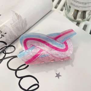 Personnalisé de haute qualité doux dessin animé acrylique 8cm grandes griffes de cheveux femmes filles nouveau Design lapin pinces à cheveux accessoires de cheveux - Product Image 2