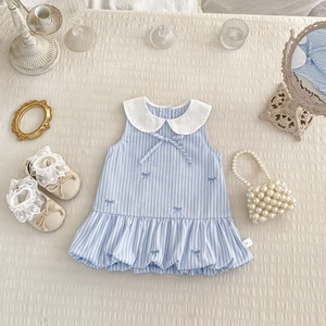 Vestido de Verano para Niña, sin Mangas, con Rayas Azul Claro, Lazo Bordado, Cuello Peter Pan y Dobladillo Abullonado - Product Image 1