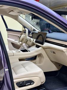 AITO M5 Extended-Range Ultra SUV 4x4 usato del 2025 viola su sfondo albicocca - Product Image 5