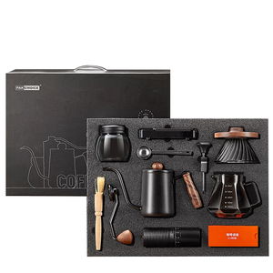 Juego de Café Portátil para Preparar a Mano al Aire Libre con Molinillo Metálico Manual, Incluye Taza con Filtro, Ideal para Compartir, Viene en Caja de Regalo - Product Image 1