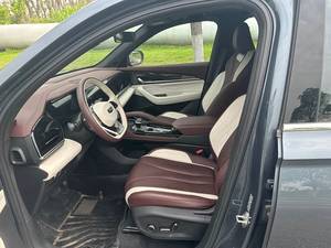 Auto Usate Geely Xingyue <span class=keywords><strong>L</strong></span> SUV LHD Automatico FWD/4WD 2.0T Basso Chilometraggio Senza Incidenti Esportazione All'Ingrosso 2023 2024 - Product Image 4