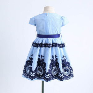 Vêtements d'été pour bébés et enfants : Robes de princesse brodées ajourées et chemises rayées pour filles - Nouveautés de la mode chinoise en ligne - Product Image 2