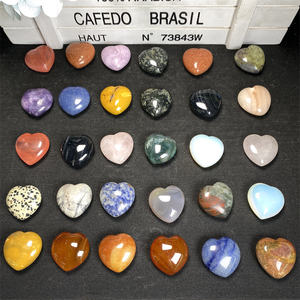 Prix de gros - Pierres naturelles de guérison spirituelle Feng Shui - Cœur en cristal de quartz - Pour cadeau - Product Image 1