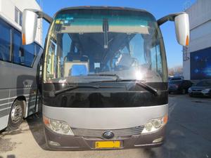50% de réduction pour l'intérieur VIP de luxe New Energy Coach 48 places Bus électrique pur construit pour le confort et l'efficacité - Product Image 3