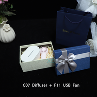 Mini ventilateur coloré et diffuseur, coffret cadeau de luxe bleu premium, ruban décoratif, emballages cadeaux multi-tailles
