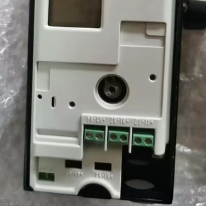 ABBe TZIDC V18345 อุปกรณ์ควบคุมด้วยไฟฟ้าและลม พร้อมโปรโตคอลการสื่อสาร HART - Product Image 1