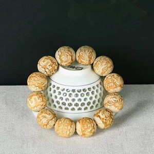 Bracelet <span class=keywords><strong>en</strong></span> bois <span class=keywords><strong>de</strong></span> santal à double rangée <span class=keywords><strong>de</strong></span> <span class=keywords><strong>perles</strong></span> rondes pour la prière et les cadeaux Été 2024 AliExpress - Product Image 2