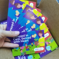 Cartes-cadeaux personnalisées avec impression artistique, cartes postales en papier de remerciement pour enseignants, motifs de dessins animés sur le thème de la santé cardiaque, vente en gros pour les établissements d'enseignement