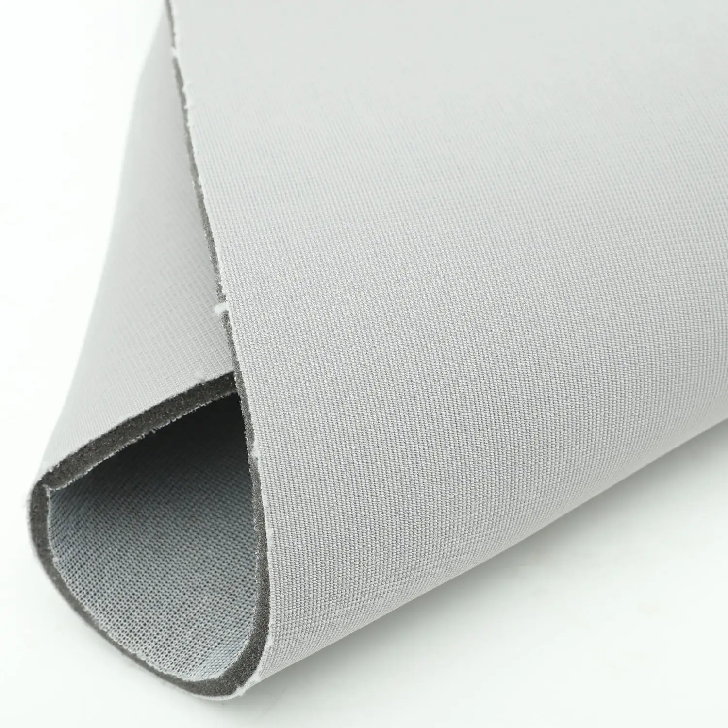 कस्टम रंग आकार 3 मिमी 5 मिमी सांस लेने योग्य पर्यावरण-अनुकूल पॉलिएस्टर बुना हुआ कस्टम फोम लेमिनेटेड कपड़ा
