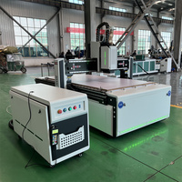 Routeur CNC de bureau 3 axes YOUHAO avec table à vide à moteur pas à pas/servo, broche haute rigidité 3,2 kW pour la découpe de MDF