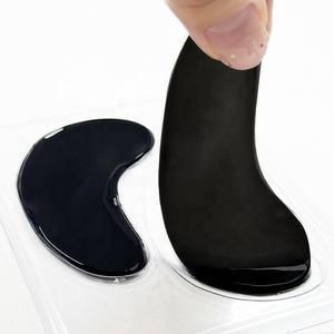 Patchs Hydrogel Noirs au Charbon Purifiant au Collagène pour les Yeux, Masque Anti-Cernes et Anti-Poches, Effet Raffermissant, Marque Privée - Product Image 4