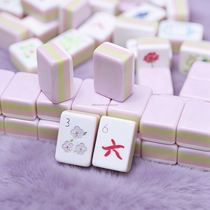 Nouvel ensemble de mahjong américain en acrylique violet clair, 4 couches, de luxe, en <span class=keywords><strong>bambou</strong></span>, pour voyage, 160 tuiles de mahjong gravées personnalisées pour le divertissement - Product Image 2