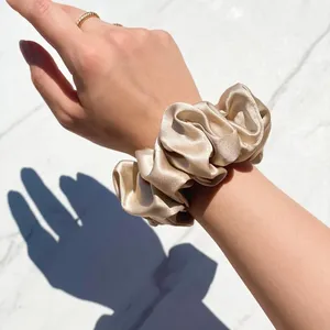 100% Pure Moerbei Charmeuse 22Mm Geweven Zijden <span class=keywords><strong>Scrunchie</strong></span> 5Cm Haarbanden Aanbevolen 100% Zijden Scrunchies - Product Image 4
