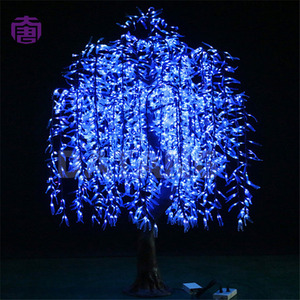 Lumière LED artistique en forme de saule pour la décoration extérieure de Noël et de festivals, en plastique, pour usage en rue, centre commercial et complexe hôtelier - Product Image 6