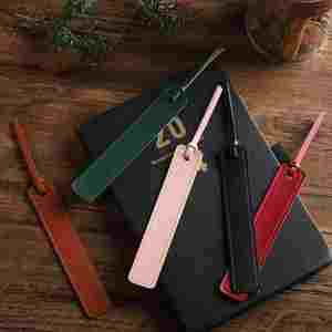 Compact Elegant PU Leather Page Dividers <b>Bookmarks</b> Ideal <b>Gifts</b> for Office Home Reading - Product Image 4